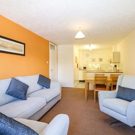 Flat 33 - Marine Court Villa Литълхамптън Екстериор снимка