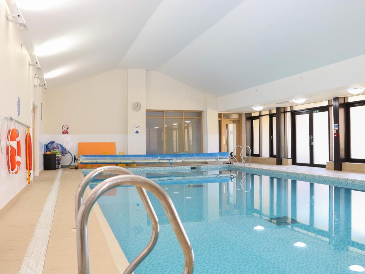Flat 33 - Marine Court Villa Литълхамптън Екстериор снимка