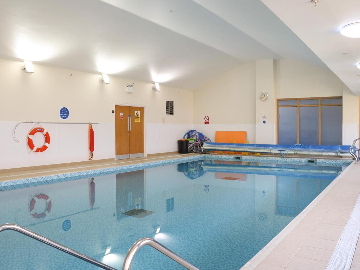 Flat 33 - Marine Court Villa Литълхамптън Екстериор снимка